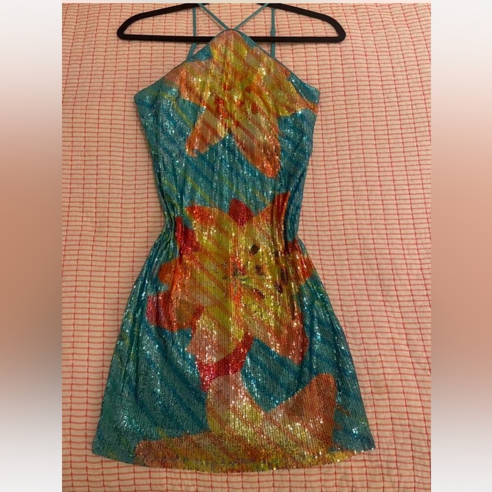 Junior’s T-Neck Lily Placement Sequin Bodycon Dress - Picture 4 of 6